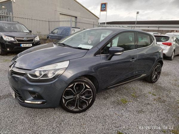 Renault Clio Hatchback, Petrol, 2019, Grey