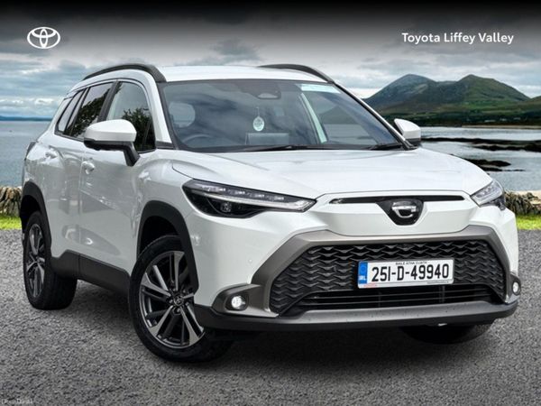 Toyota Corolla SUV, Petrol Hybrid, 2025, White