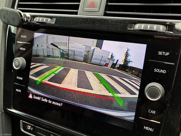 Volkswagen Golf Hatchback, Petrol, 2017, Grey