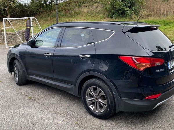 Hyundai Santa Fe SUV, Diesel, 2014, Black