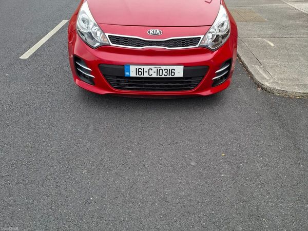 Kia Rio Hatchback, Petrol, 2016, Red