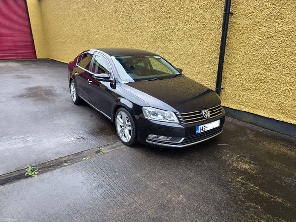 Volkswagen Passat Saloon, Diesel, 2014, Black
