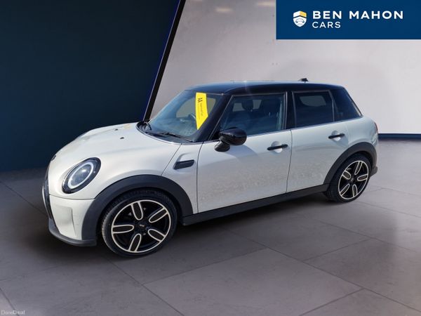 Mini Cooper Hatchback, Petrol, 2022, Silver