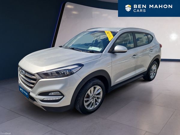 Hyundai Tucson SUV, Diesel, 2016, Silver