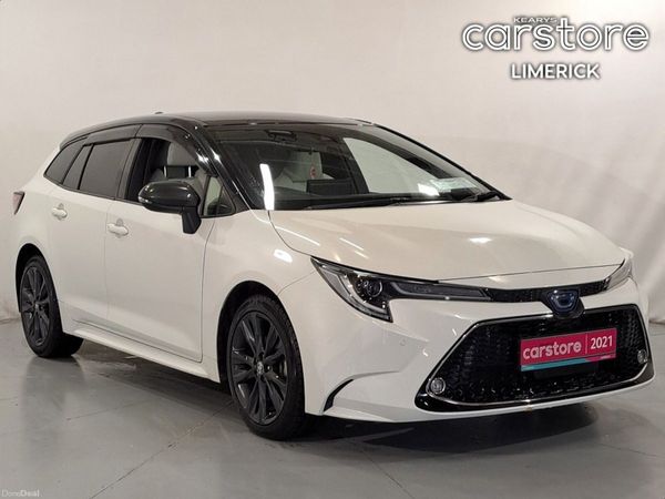 Toyota Corolla Hatchback, Petrol Hybrid, 2021, White