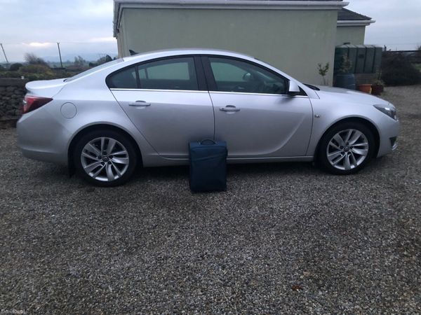 Opel Insignia Saloon, Diesel, 2014, Silver