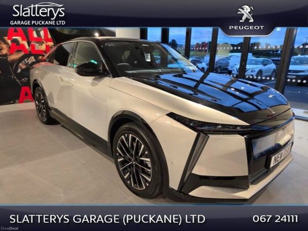 DS Automobiles DS 8 Hatchback, Electric, 2026, Grey