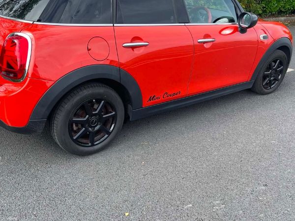 Mini One Hatchback, Petrol, 2020, Orange
