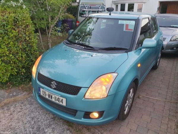 Suzuki Swift Hatchback, Diesel, 2009, Blue