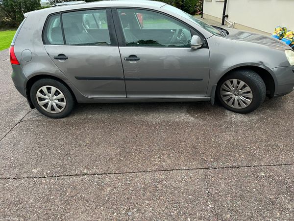 Volkswagen Golf Hatchback, Petrol, 2006, Grey