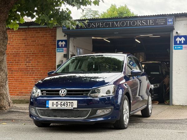 Volkswagen Polo Hatchback, Petrol, 2011, Blue