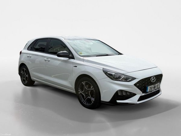 Hyundai i30 Hatchback, Petrol, 2024, White
