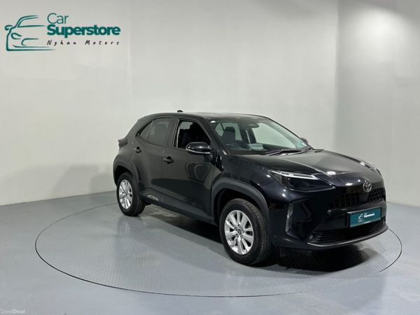 Toyota Yaris Cross Hatchback, Petrol Hybrid, 2024, Black