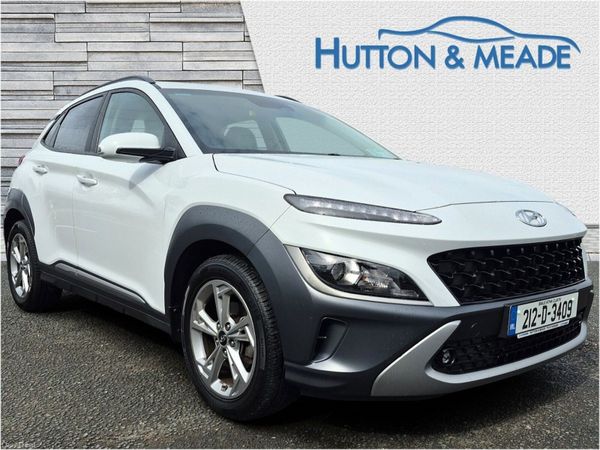 Hyundai KONA SUV, Petrol, 2021, White