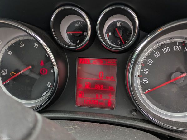 Opel Astra Hatchback, Diesel, 2015, Grey