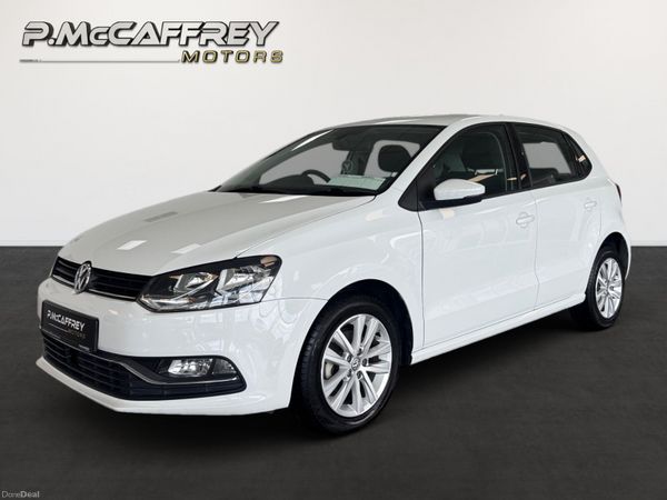 Volkswagen Polo Hatchback, Petrol, 2016, White