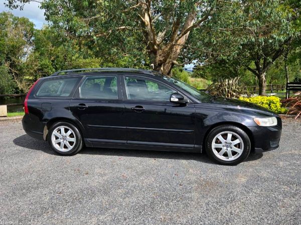 Volvo V50 Estate, Diesel, 2009, Black