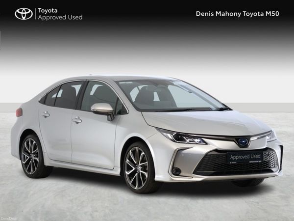 Toyota Corolla Saloon, Petrol Hybrid, 2023, Silver