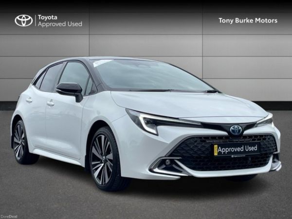 Toyota Corolla Saloon, Petrol Hybrid, 2026, White