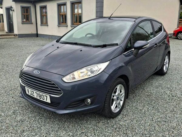 Ford Fiesta Hatchback, Petrol, 2014, Grey