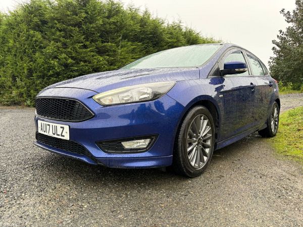 Ford Focus Hatchback, Diesel, 2017, Blue