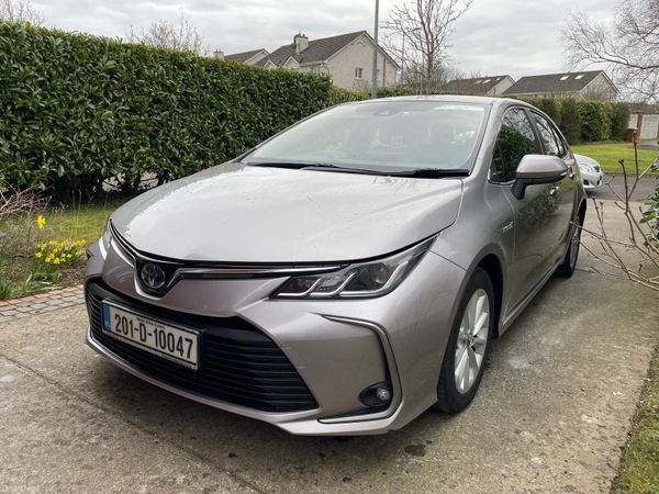 Toyota Corolla Saloon, Petrol Hybrid, 2020, Grey