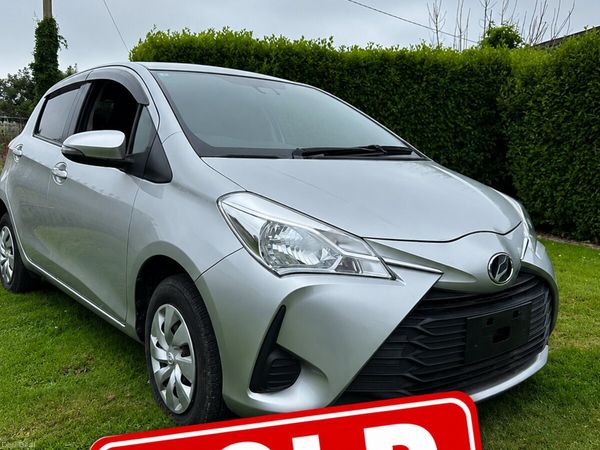 Toyota Vitz Hatchback, Petrol, 2017, Silver