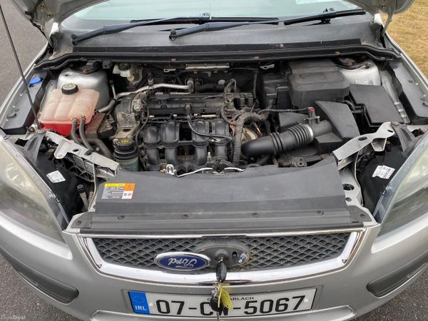 Ford Focus Hatchback, Petrol, 2007, Silver