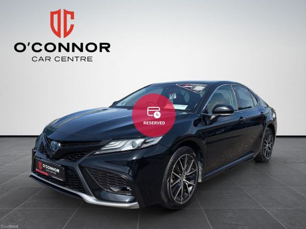 Toyota Camry Saloon, Petrol Hybrid, 2021, Black