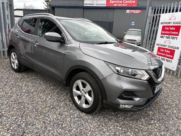 Nissan Qashqai Hatchback, Diesel, 2018, Grey