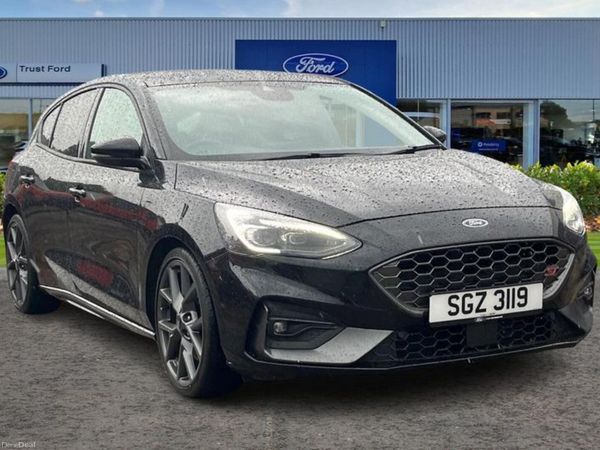 Ford Focus Hatchback, Petrol, 2020, Black