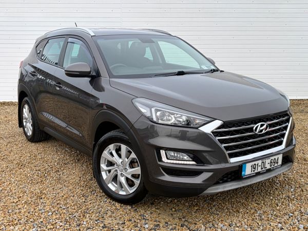 Hyundai Tucson MPV, Diesel, 2019, Brown