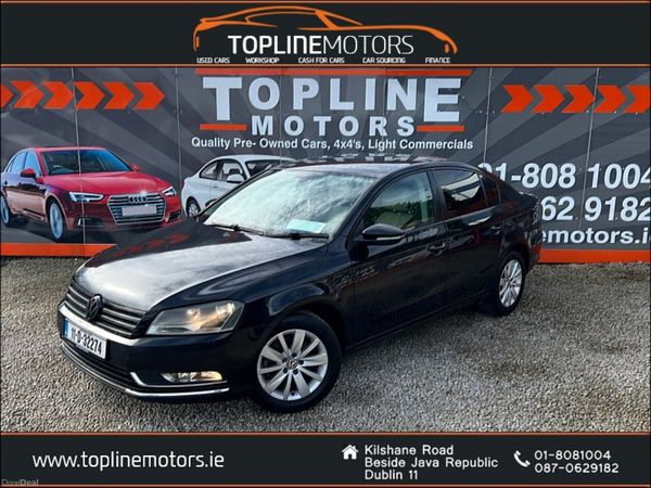 Volkswagen Passat Saloon, Petrol, 2011, Black