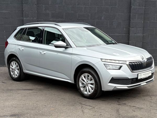 Skoda Kamiq Hatchback, Petrol, 2023, Silver