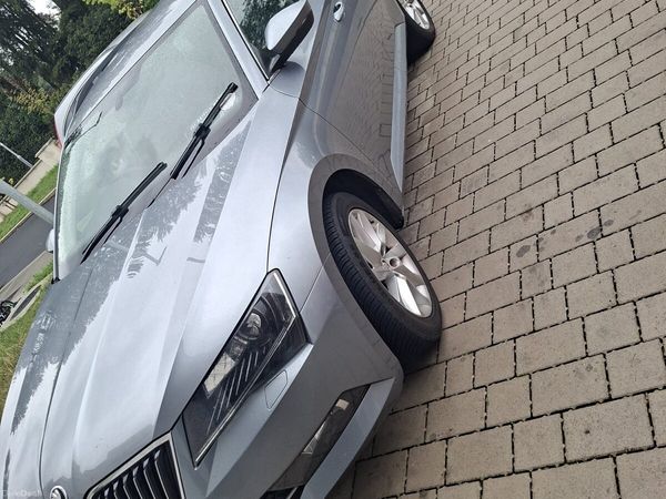 Skoda Superb Estate, Diesel, 2016, Grey