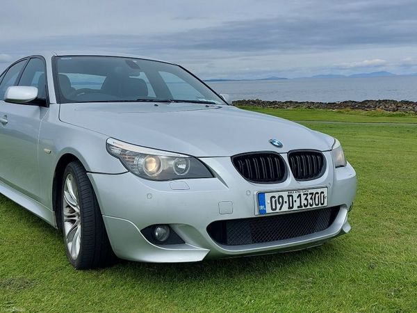 BMW 5-Series Saloon, Diesel, 2009, Silver