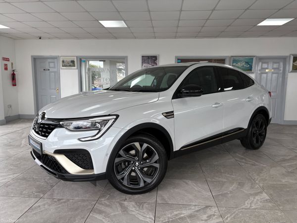 Renault Arkana SUV, Petrol Hybrid, 2023, White