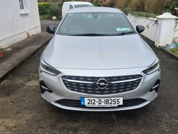 Opel Insignia Hatchback, Diesel, 2021, Grey
