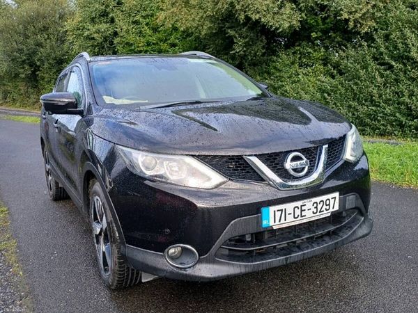Nissan Qashqai SUV, Diesel, 2017, Black