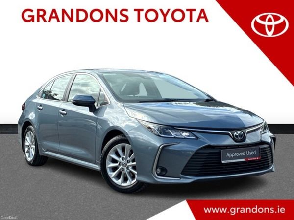 Toyota Corolla Saloon, Petrol Hybrid, 2022, Grey