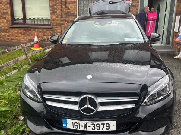 Mercedes-Benz C-Class Estate, Petrol Plug-in Hybrid, 2016, Black