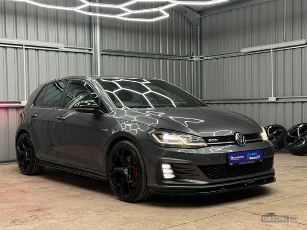 Volkswagen Golf Hatchback, Diesel, 2017, Grey