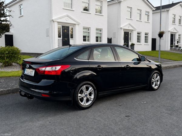 Ford Focus Saloon, Diesel, 2011, Black