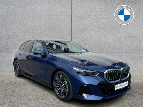 BMW 5-Series Saloon, Petrol Plug-in Hybrid, 2026, Blue
