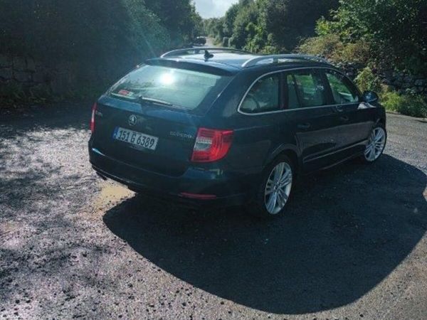 Skoda Superb Estate, Diesel, 2015, Blue