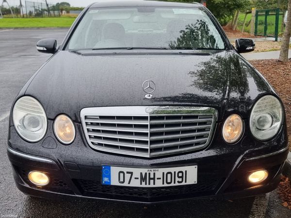 Mercedes-Benz E-Class Saloon, Petrol, 2007, Black