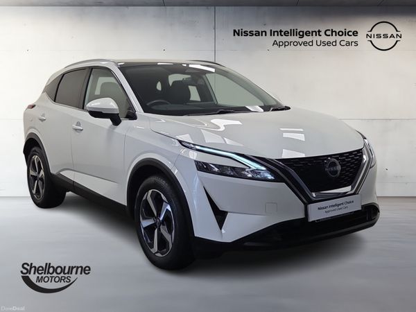Nissan Qashqai Hatchback, Petrol, 2023, White