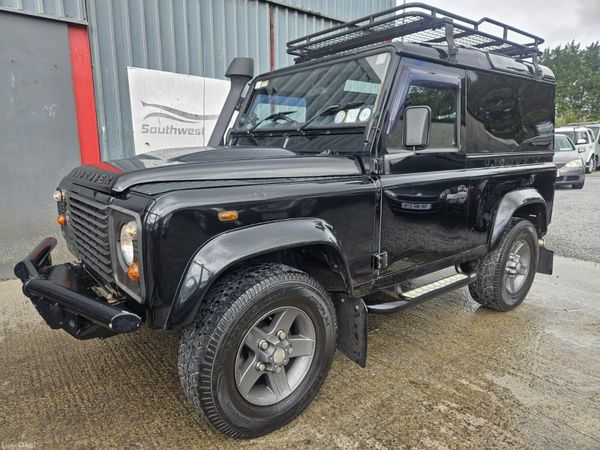 Land Rover Defender SUV, Diesel, 2012, Black