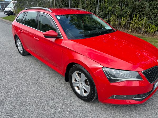 Skoda Superb Estate, Diesel, 2016, Red