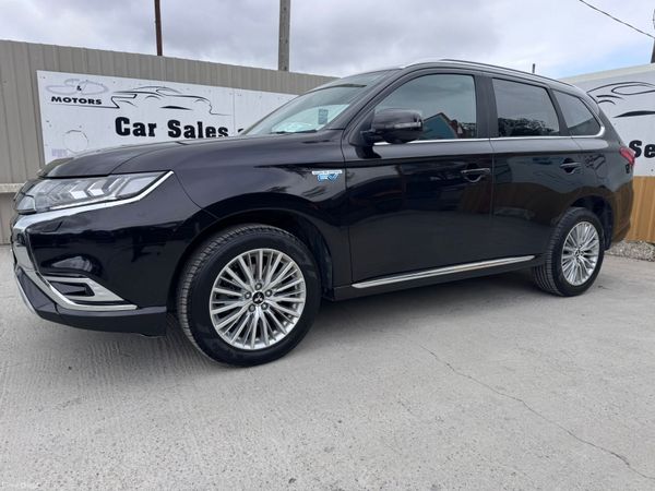 Mitsubishi Outlander SUV, Petrol Plug-in Hybrid, 2019, Black